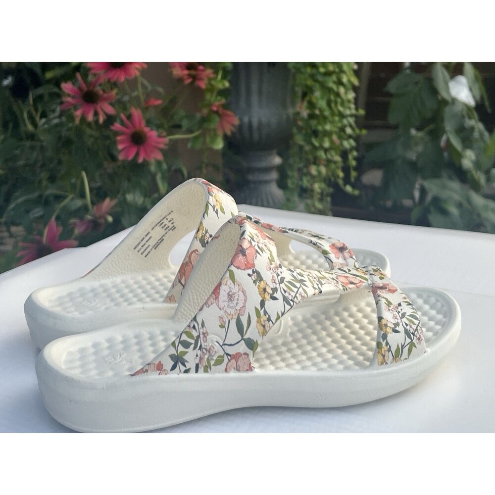 Women’s Floral Slide Sandals Size 8 Cottagecore Soft Girl Cushioned Comfort